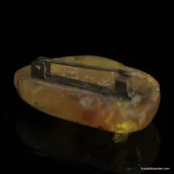 Vintage Baltic amber brooch