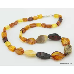 Cut stones Baltic amber knotted necklace
