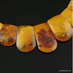 Vintage Egg Yolk pieces Baltic amber choker 17in