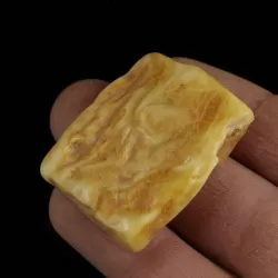 Polished Genuine Baltic amber 14g Stone