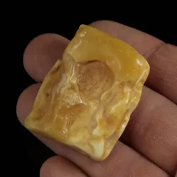 Polished Genuine Baltic amber 14g Stone