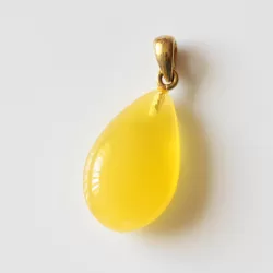 Butter DROP Genuine Baltic Amber Gold Plated Pendant