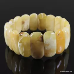 Anitique stretch butter pieces Baltic amber bracelet