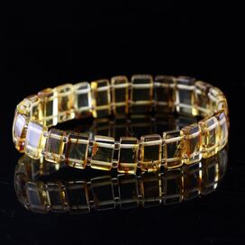 Sparkling square pieces Baltic amber stretchy bracelet 18cm