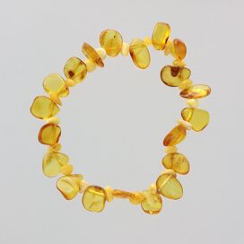 Multi Leaves Baltic amber pieces stretch bracelet 18cm