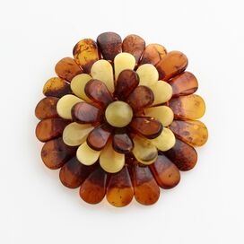 Flower Baltic amber brooch