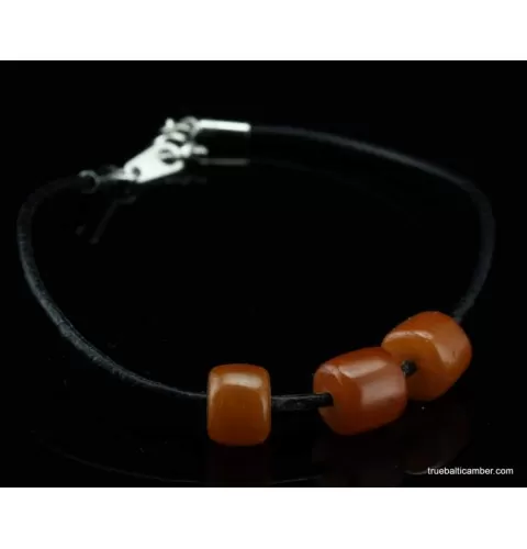 Baltic amber beaded string bracelet