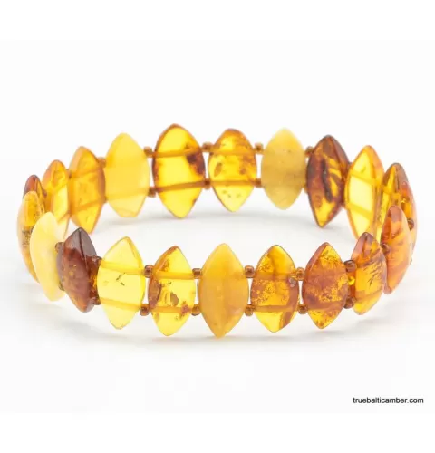 Carved pieces Baltic amber elastic bracelet