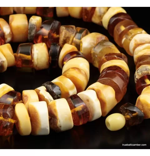 Vintage BUTTONS Baltic amber necklace 62cm