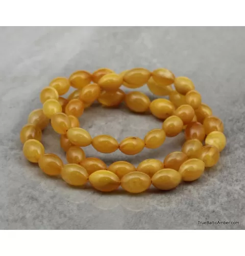 ANTIQUE Vintage Egg Yolk BARREL Baltic amber necklace 22in