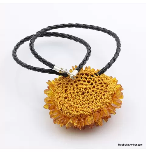 Flower Baltic amber artisan pendant necklace