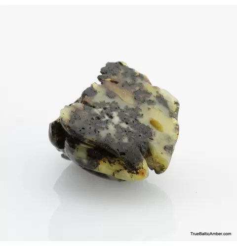 Carved Genuine BALTIC AMBER - Frog