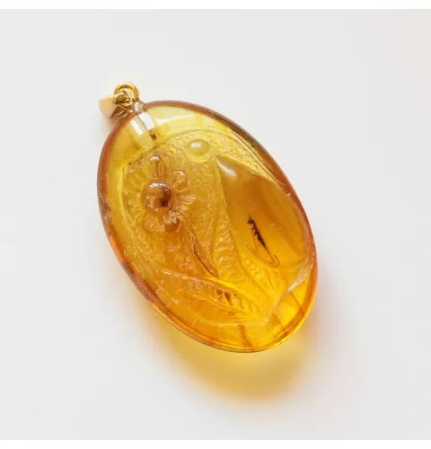Spider Insect in Carved Amulet Baltic amber fossil pendant