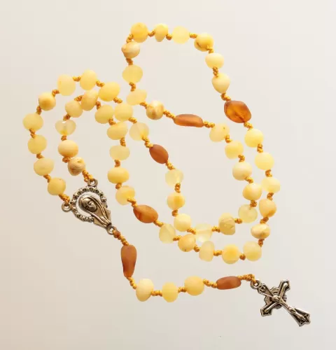 Milk Baltic Amber CHRISTIAN CATHOLIC Rosary