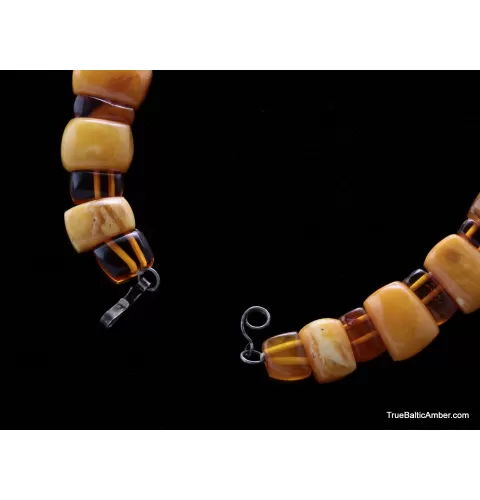 Exclusive vintage pieces Baltic amber choker 60cm