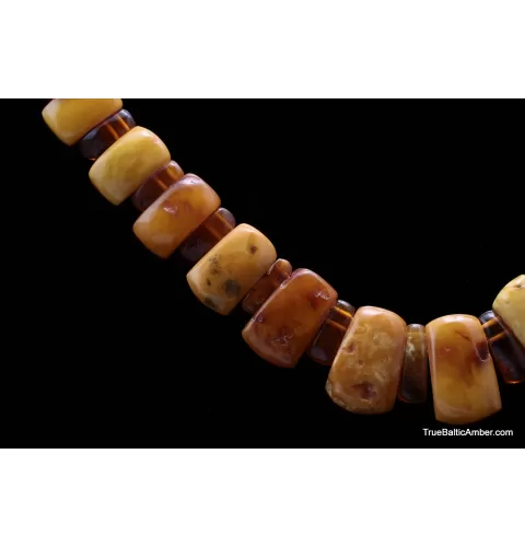Exclusive vintage pieces Baltic amber choker 60cm
