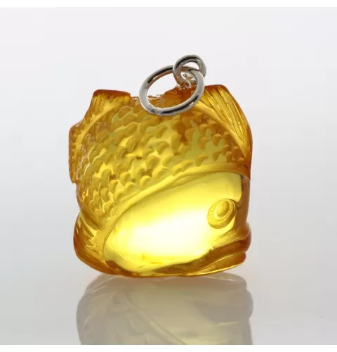 Honey Baltic Amber figurine FISH Pendant Silver Charm