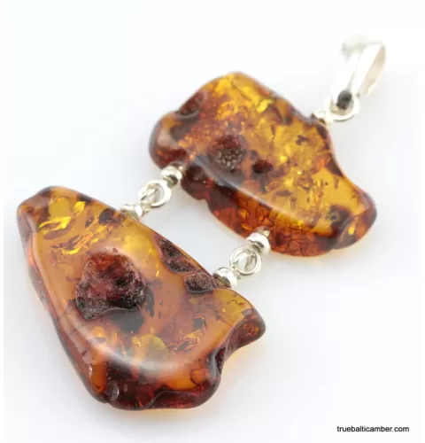 Nautral Baltic amber silver pendant