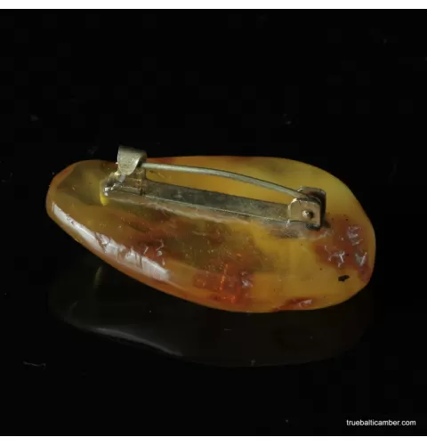 Vintage Baltic amber brooch