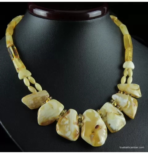 Vintage unique pieces Baltic amber choker 17in