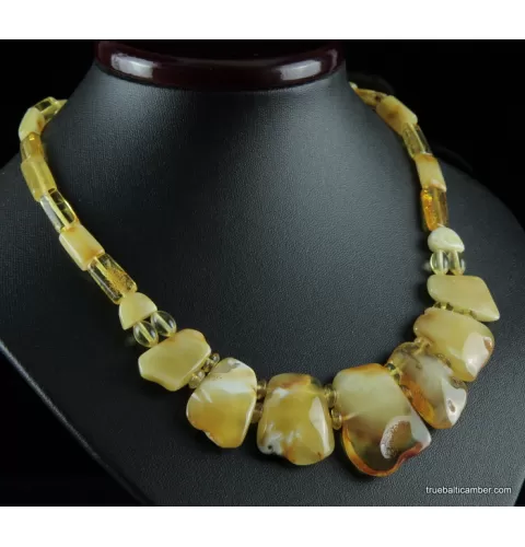 Vintage unique pieces Baltic amber choker 18in