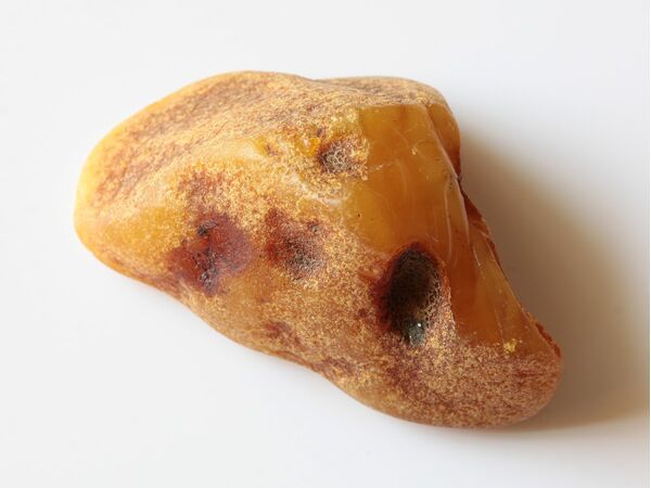 Raw Rough Genuine Baltic amber 17g Stone