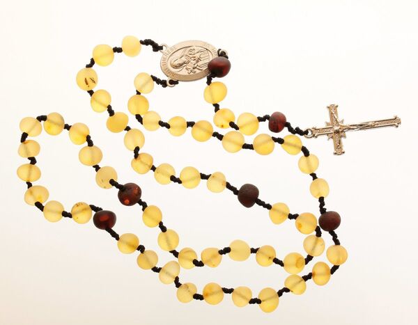 Lemon Baltic Amber CHRISTIAN CATHOLIC Rosary