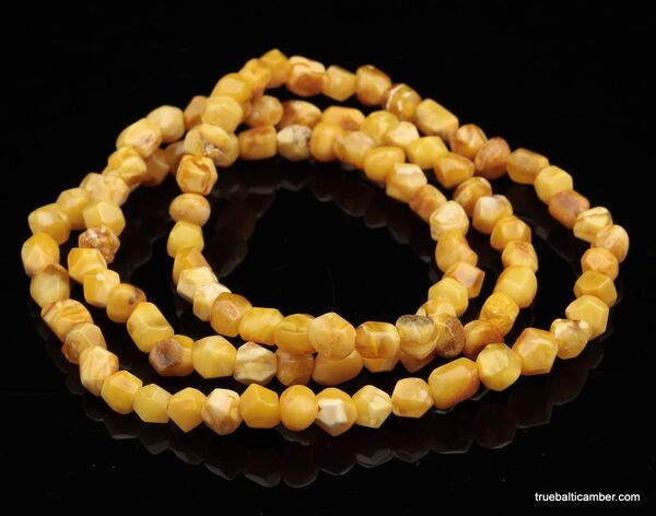 Vintage Egg Yolk Baltic amber beaded necklace