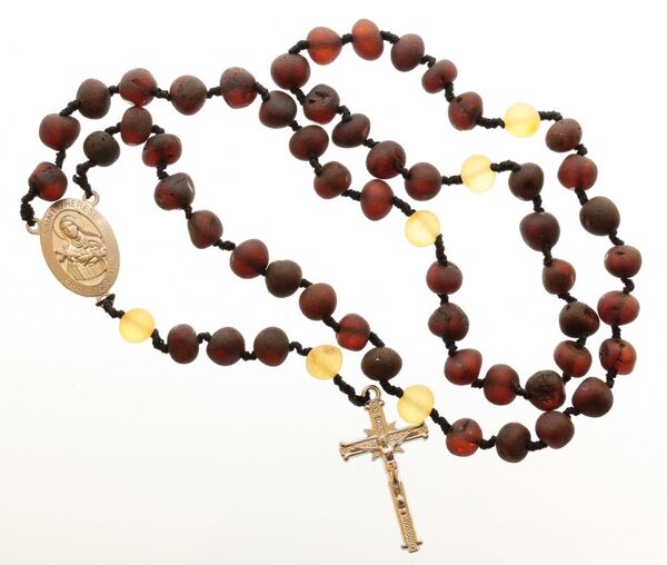 Cherry Baltic Amber CHRISTIAN CATHOLIC Rosary