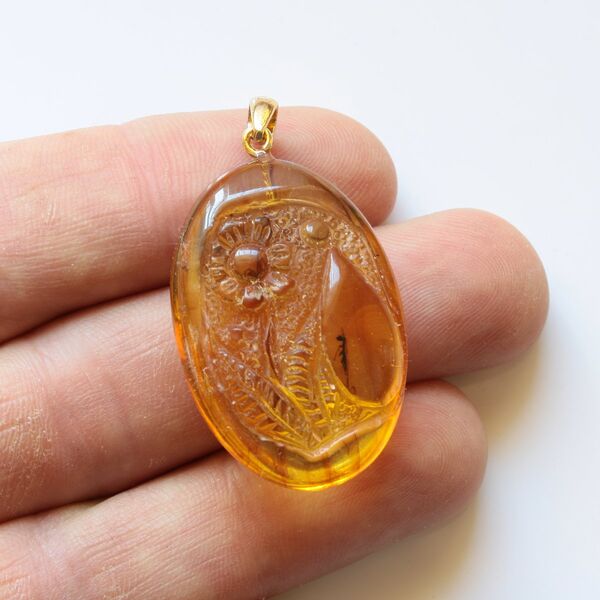 Spider Insect in Carved Amulet Baltic amber fossil pendant