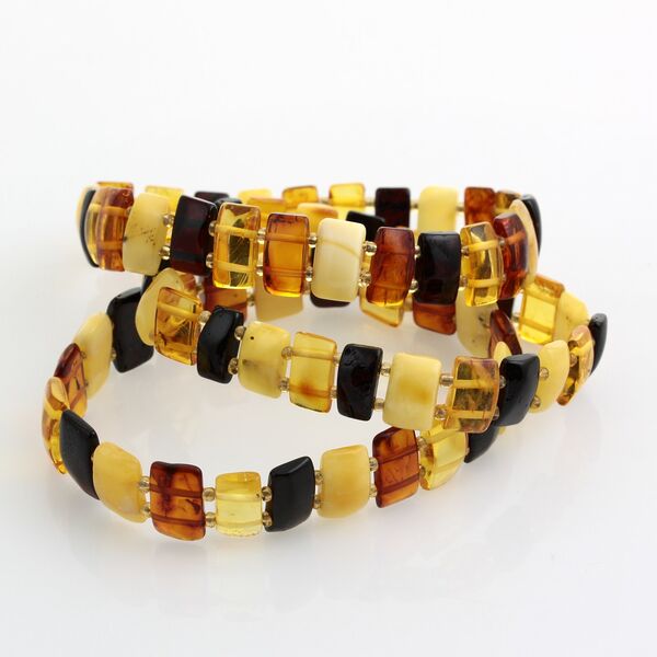 Sparkling square pieces Baltic amber stretchy bracelet 18cm